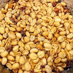 簡易版黃飛鴻麻辣花生（百分百成功）