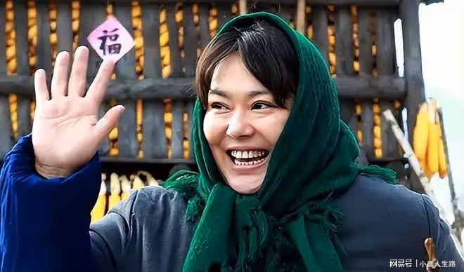 跟李菁菁離婚劉振現狀曝光！獨在老房慶生很心酸，網友：咎由自取