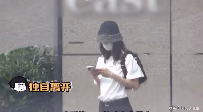 感情穩定!井柏然摟劉雯細腰深夜會友聚餐,大表姐模特身材超吸睛