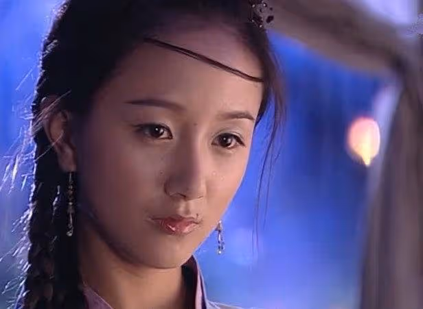 擁有「美人痣」的女星:劉詩詩靈氣十足,王麗坤風情萬種,看到殷桃:這才是「純欲天花板」