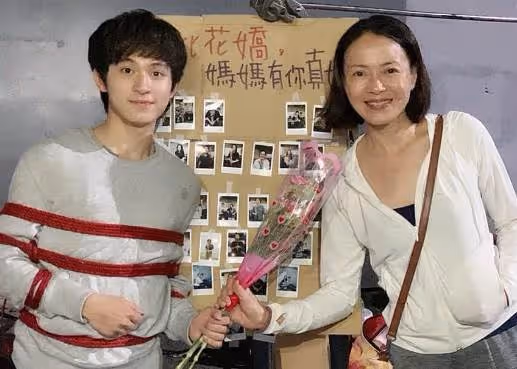 善行俠女性格!方文琳領柯淑勤閨蜜一起修佛「意外揭她低調行善」修行靜心:靠勞力去做保潔阿姨自足