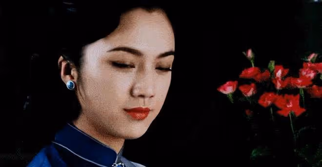 從曾被全網封殺,到韓國國民女神,湯唯除了「脫」,還有什麼?