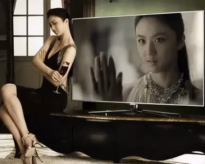 從曾被全網封殺，到韓國國民女神，湯唯除了「脫」，還有什麼？