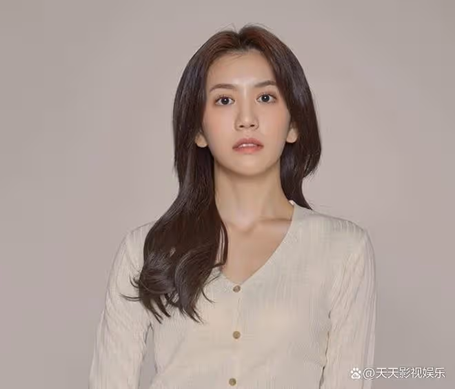 痛心，年僅27歲的韓國女明星自殺身亡