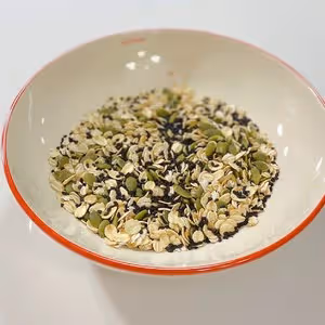 黑麥穀物餐包