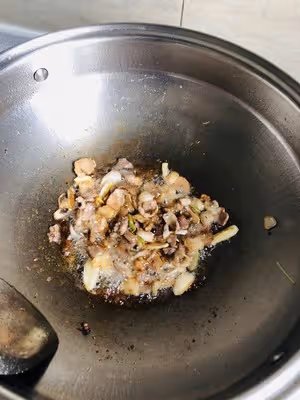 新疆拌面的菜#辣皮子拌面