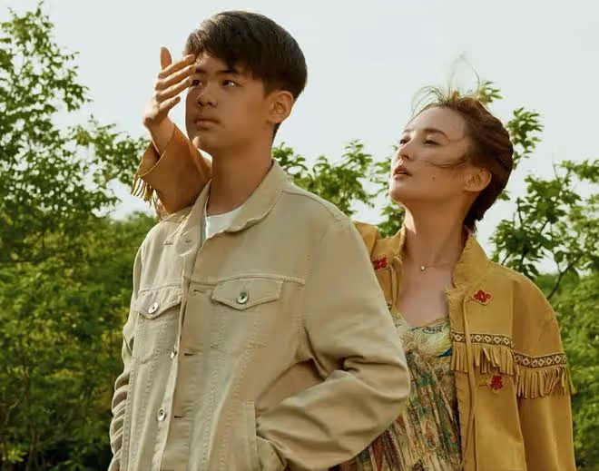 老媽貌美如花,兒女卻各有各的丑,這10位星二代的長相真玄幻