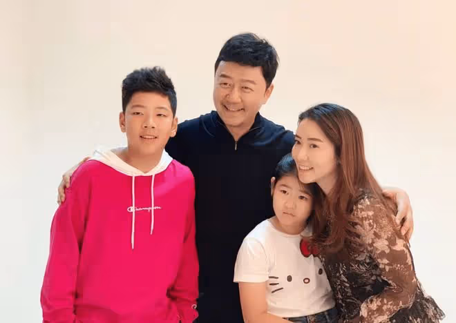 老媽貌美如花，兒女卻各有各的丑，這10位星二代的長相真玄幻