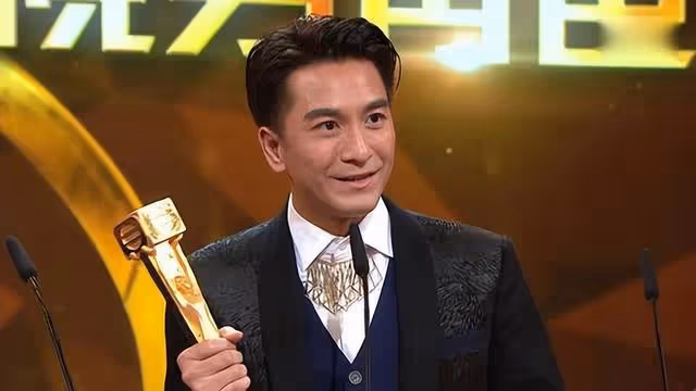 離結婚差一步!TVB視帝曝與小花女友遲遲未婚原因,已想好當人父