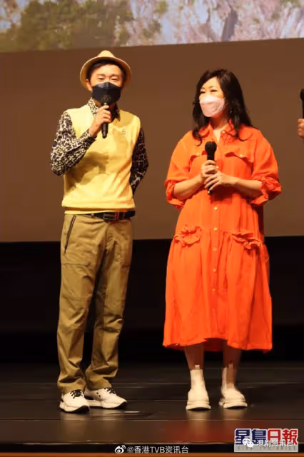 羅文紀念Sho 丨鄭欣宜笑稱緣份不同差點做父女 未滿意成績學習不斷求變