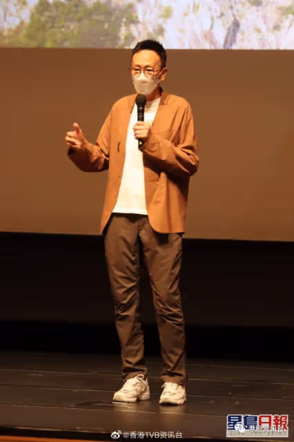 羅文紀念Sho 丨鄭欣宜笑稱緣份不同差點做父女 未滿意成績學習不斷求變