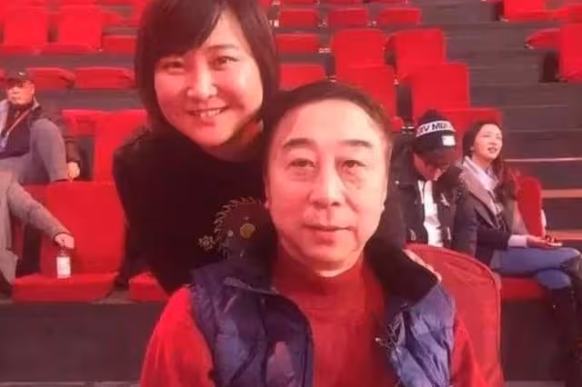 他捧紅了11個徒弟，60大壽卻只有1人到場，賈玲沒有表示