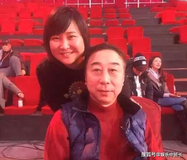 他捧紅了11個徒弟，60大壽卻只有1人到場，賈玲沒有表示