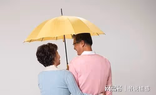 被兒媳接去養老,每月2000養著,住一年就走婆婆:我還想多活幾年