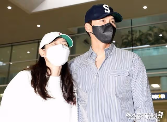 玄彬孫藝珍被曝5月4日登記成為合法夫妻,女方正式加入老公戶籍