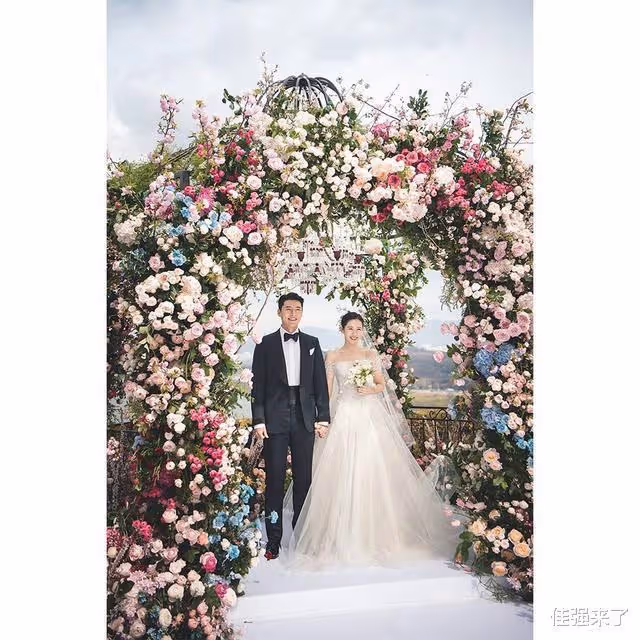 玄彬孫藝珍被曝5月4日登記成為合法夫妻,女方正式加入老公戶籍
