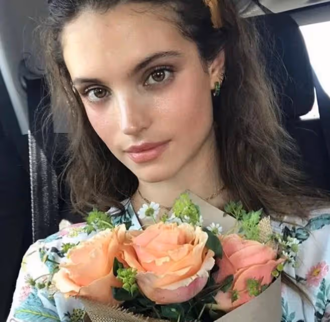 32歲女星迪恩突傳死訊!4個月前宣布訂婚,遺作剛奪坎城最佳影片