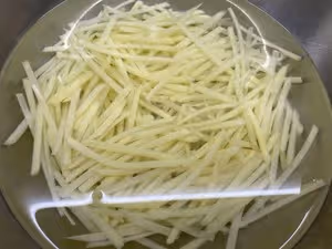 土豆絲炒雞蛋