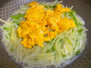 土豆絲炒雞蛋
