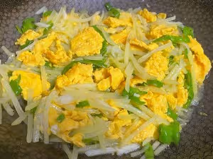 土豆絲炒雞蛋