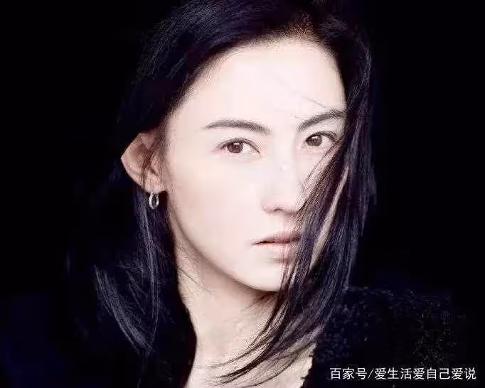趙薇曾經問謝霆鋒:王菲哪裡比不上張柏芝了,謝霆鋒:大概這3點