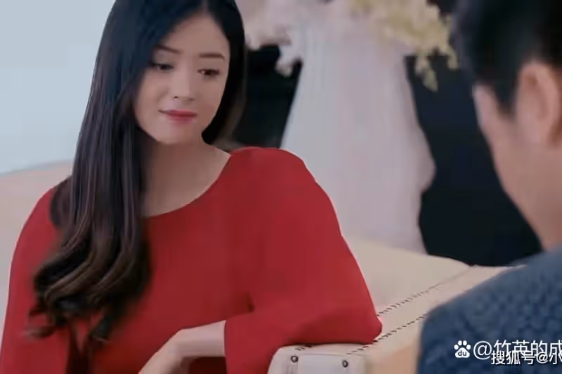 《歡樂頌3》拒做「扶弟魔」的朱喆，她的「事不關己」是被逼的