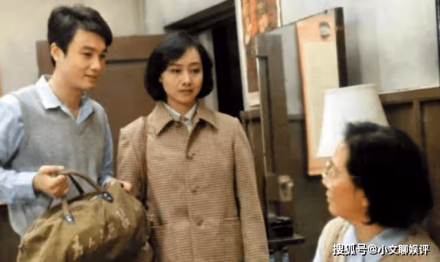 她們都是演《渴望》成名，如今一個成母親專業戶，一個隱退被遺忘