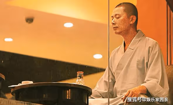 《笑傲江湖》演員現狀，任盈盈殘疾，林平之出家為僧，四人已去世
