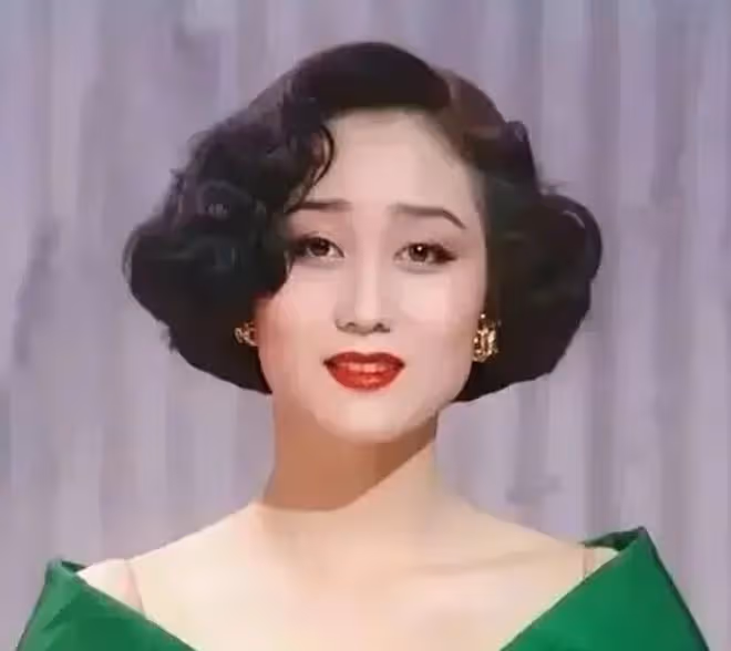 女神變大媽,艷星成肥婆,細數10位「一胖毀所有」的女港星