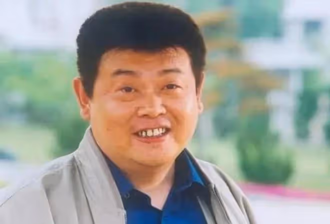 傅彪去世17年了,他的妻子張秋芳,竟然成了身家上億的富婆