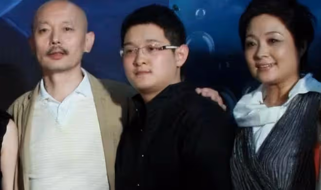 傅彪去世17年了,他的妻子張秋芳,竟然成了身家上億的富婆
