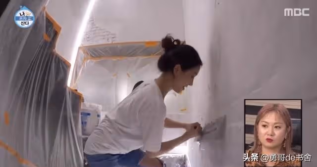 41歲過氣女星未婚未孕,因整容聲名狼藉,如今一個人獨居火遍全網