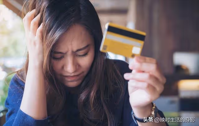 姐姐給女兒買了一套房子後，因拒絕幫助弟弟還債，竟遭到父母起訴