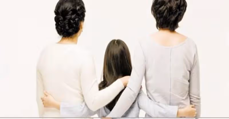 妻子提出離婚，患病丈夫苦苦哀求，妻子：錢都給你，我只要離婚