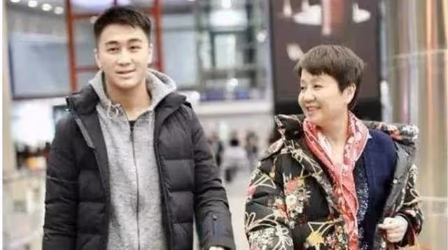 生子有功，4.5億豪宅老公到手，奚夢瑤房本上雖無名，愛情不講錢