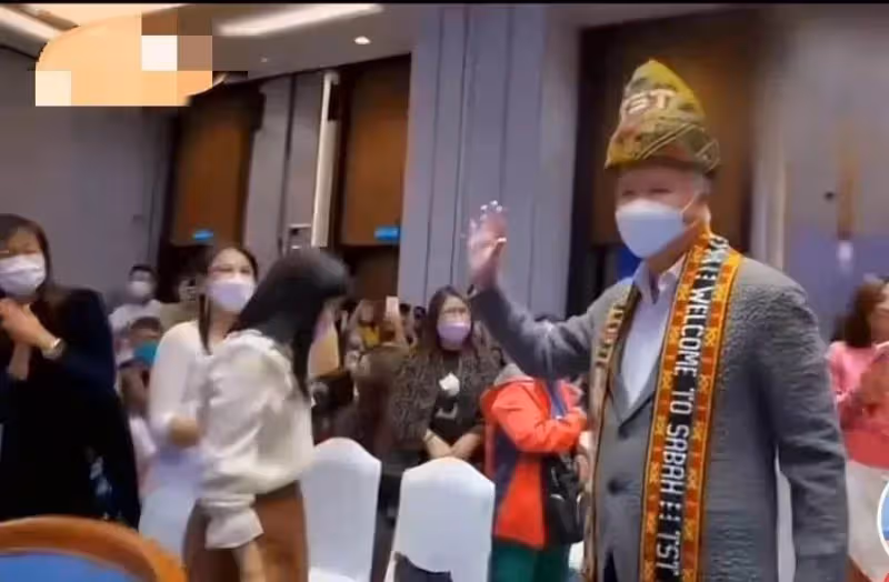 張庭夫婦滿血復活，把公司遷往馬來西亞，揚言要帶大家一年掙13億