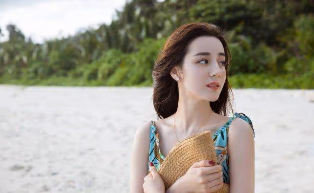 王一博合作過的高顏值女生,熱巴只能排第二,第一是幾代人的女神
