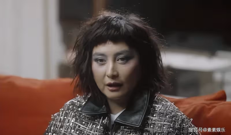 何超儀將舉辦DISCO演唱會,放出張國榮,陳百強和梅艷芳昔日舊照