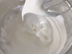 如何順利製作清爽不膩的輕芝士蛋糕