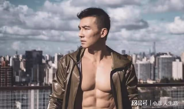 戚薇悄悄脫身，劉畊宏被辛巴逼著道歉，為何明星都栽在「假貨」上