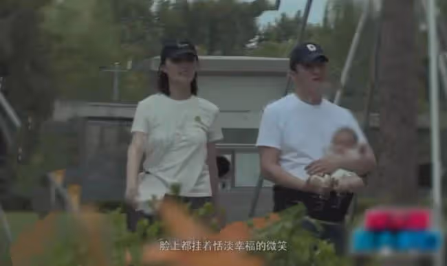 50歲李亞鵬出鏡頭髮稀疏頭皮盡顯 雙眼耷拉憔悴