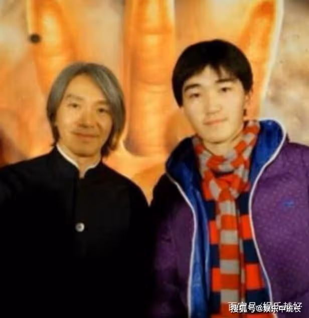 明星與路人各種撞臉，彭于晏變乞丐，郭德綱變大媽，周星馳最像