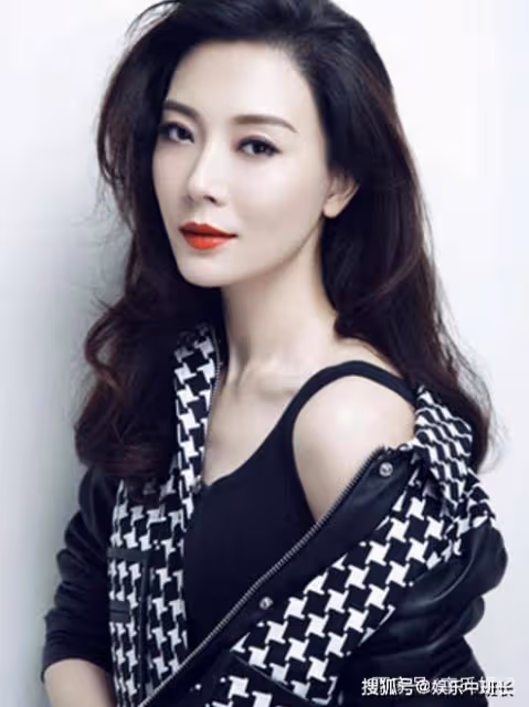 18年前的陳數與現今的陳數對比，網友：娛樂圈整容最成功的女明星