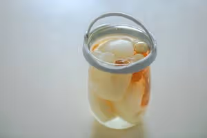 桂花雪梨燉桃膠