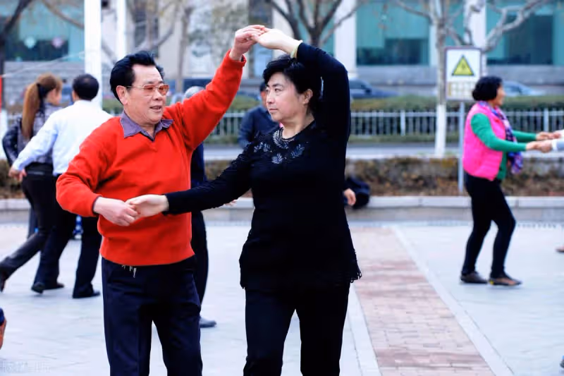 晚年找老伴!58歲阿姨「再婚兩次後」心痛體悟 幸福很難:原來男人都是一個德行