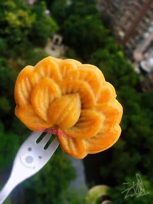 紫薯蛋黃月餅