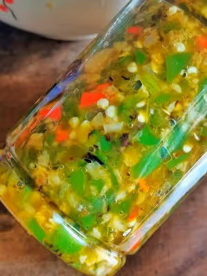 拌飯拌面絕佳：燒椒醬
