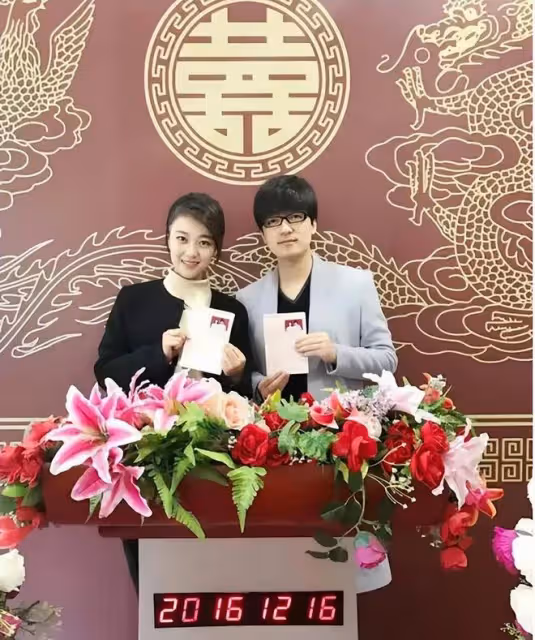 離婚4年後,玖月奇蹟選擇復婚,是真心相愛,還是商業聯盟?