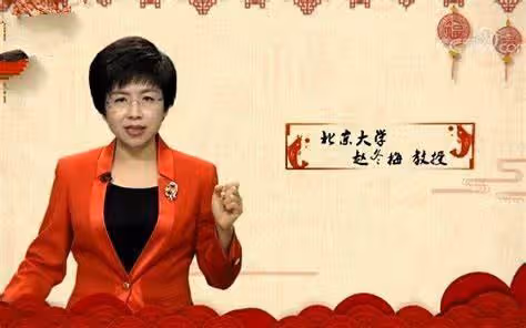 那英下河徒手摸河蚌,戴草帽幹活越干越起勁,和撒貝寧比賽耍花招