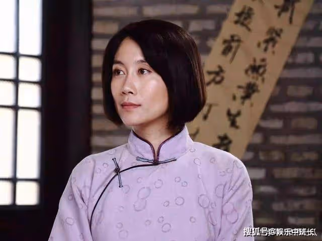 她18年來不斷接「爛片」，只為賺錢給父母買房，如今43歲仍然單身